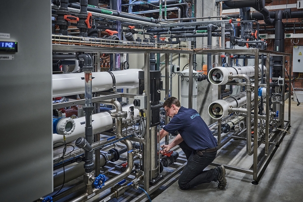 hires1pwg2022wal1025.jpg