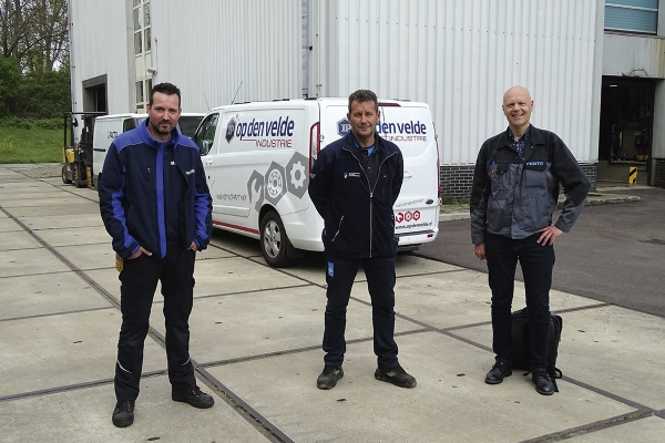 2c.jpg