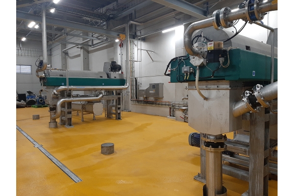 beeld2decantercentrifugegeapro5000.jpg