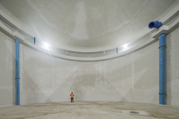 beeld1dewatertorenfeluykreegeencoating.jpg