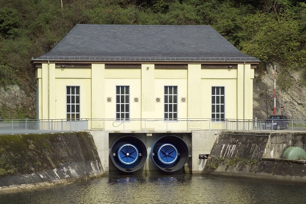 tsrurtalbuilding3pb0906.jpg