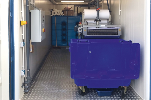 beeld9beeldvandecarwash.jpg